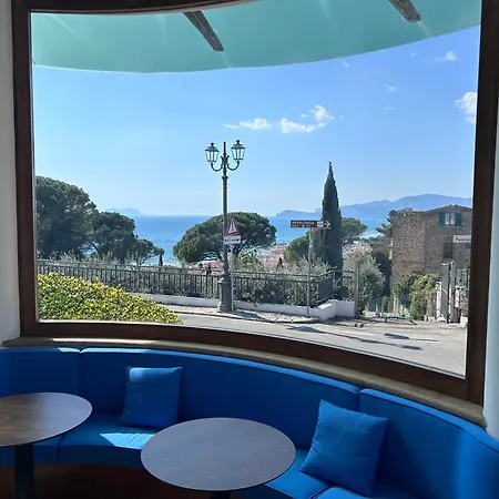 La Conchiglia Hotel 3*