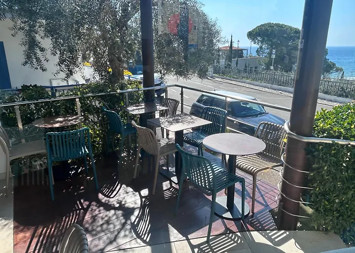 Hotel La Conchiglia 3*
