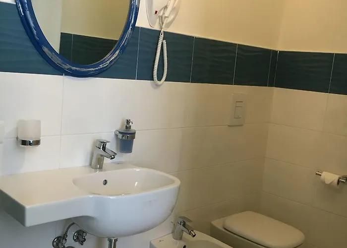 Hotel La Conchiglia 3*